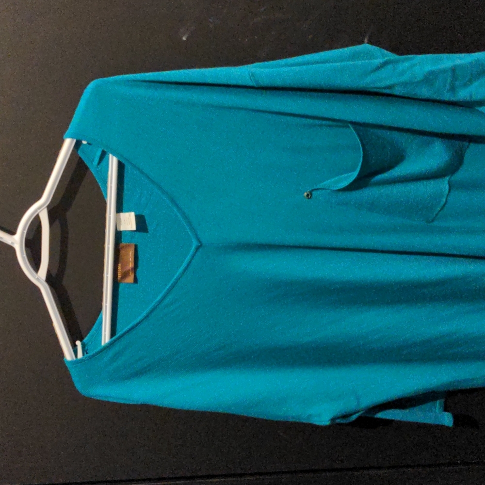 Nwot Kerisma v neck teal sweater size s/m